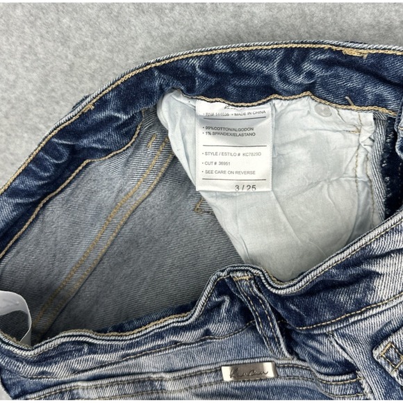 KanCan Women's Distressed Jeans Size 3/25 - Picture 8 of 9